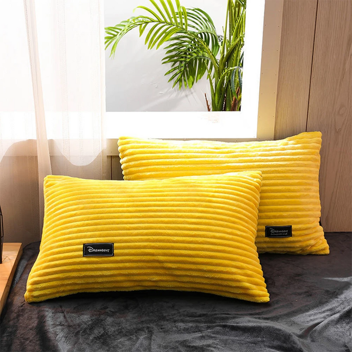Velvet WarmNest | Ultra-soft velvet duvet cover for royal sleep