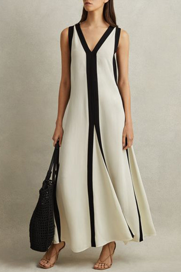 Tiana - Elegant reversible maxi dress with piano keys