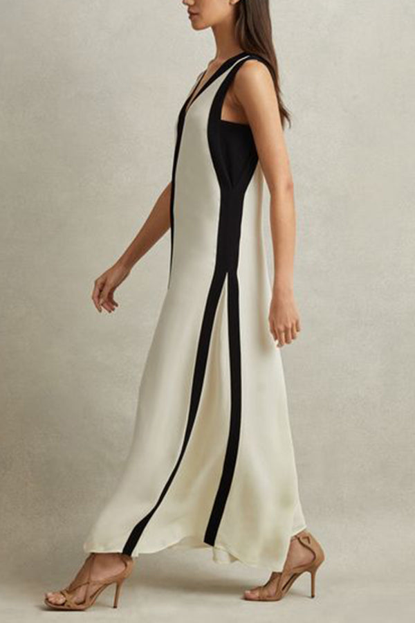 Tiana - Elegant reversible maxi dress with piano keys