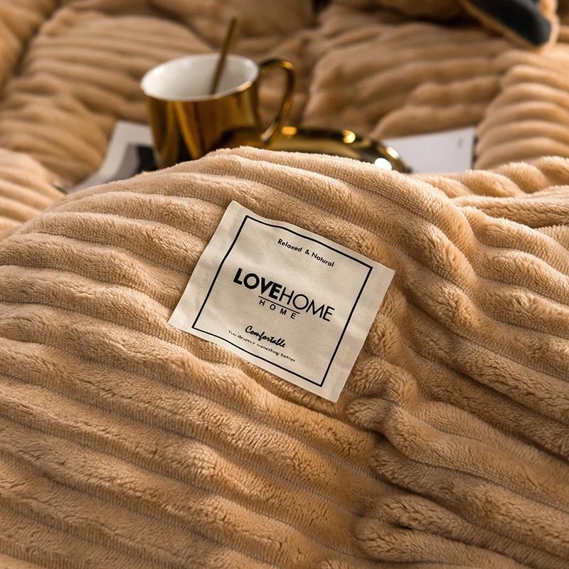 Velvet WarmNest | Ultra-soft velvet duvet cover for royal sleep