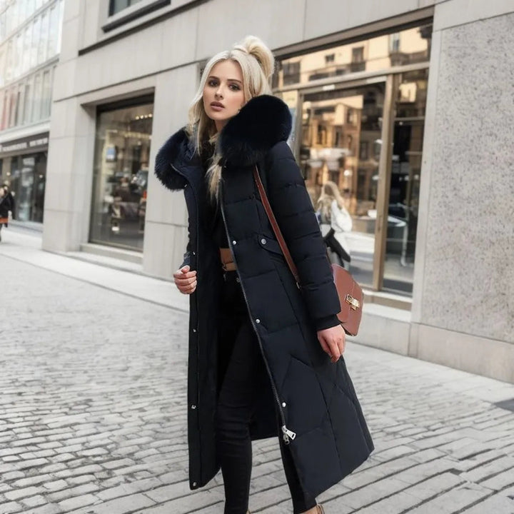 Nyxelle | Luxury puffer jacket with fur hood