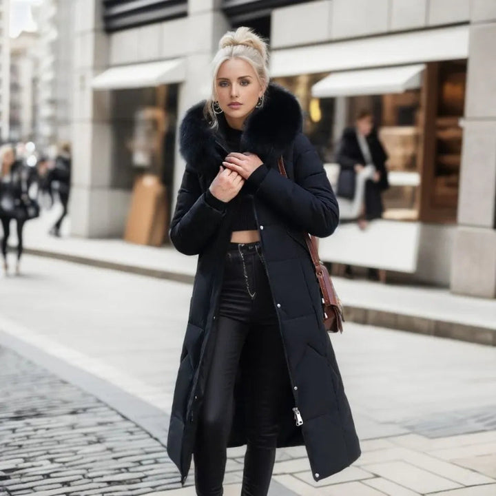 Nyxelle | Luxury puffer jacket with fur hood