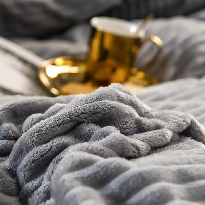 Velvet WarmNest | Ultra-soft velvet duvet cover for royal sleep