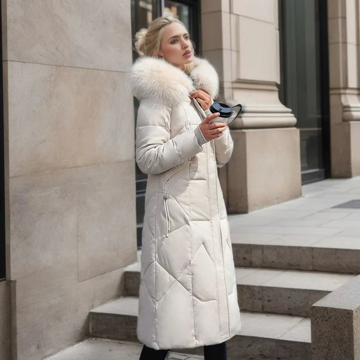 Nyxelle | Luxury puffer jacket with fur hood