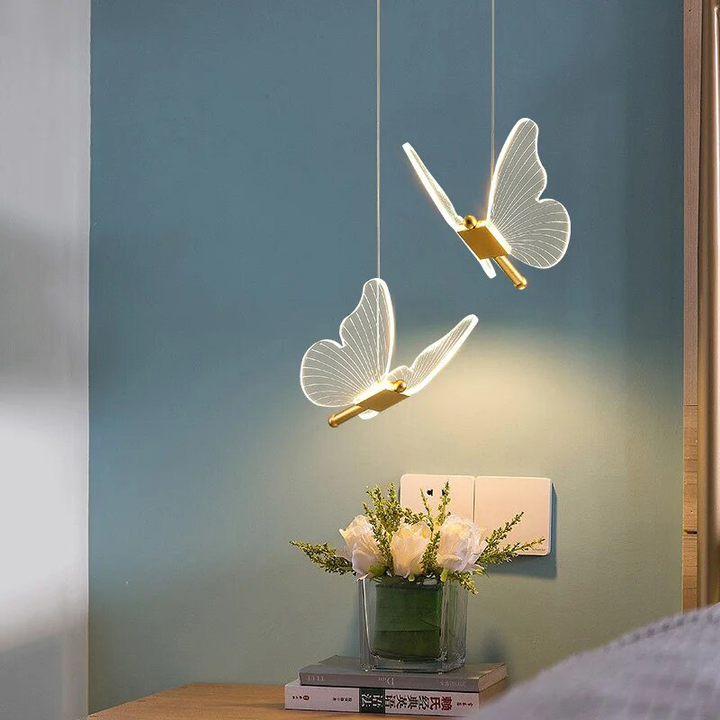 Pendant lamp in the shape of a butterfly 