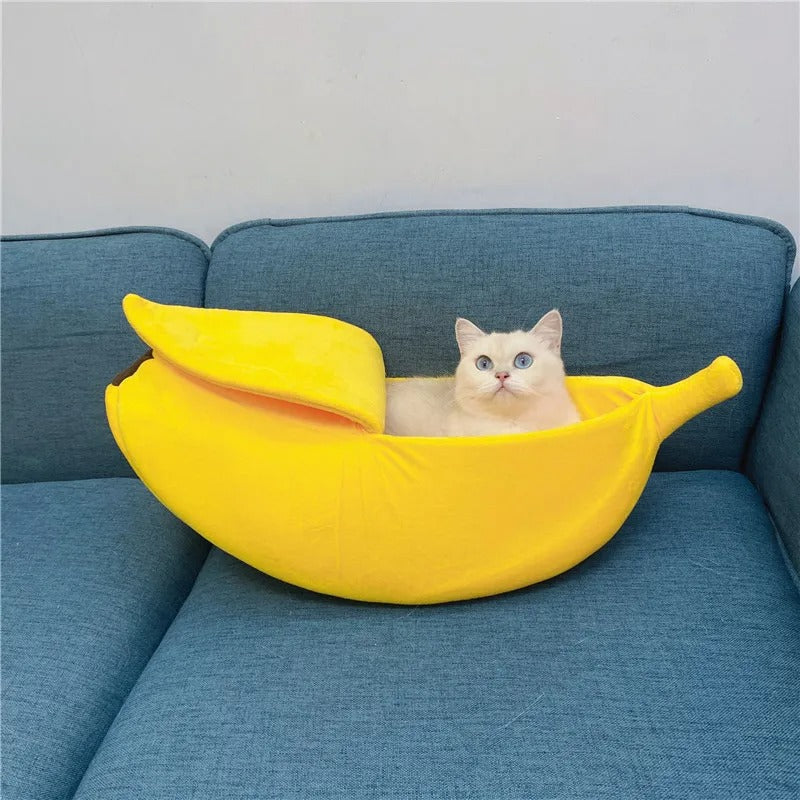 Katzenliebe | Bananenförmiges Kuschelbett für ultimativen Komfort