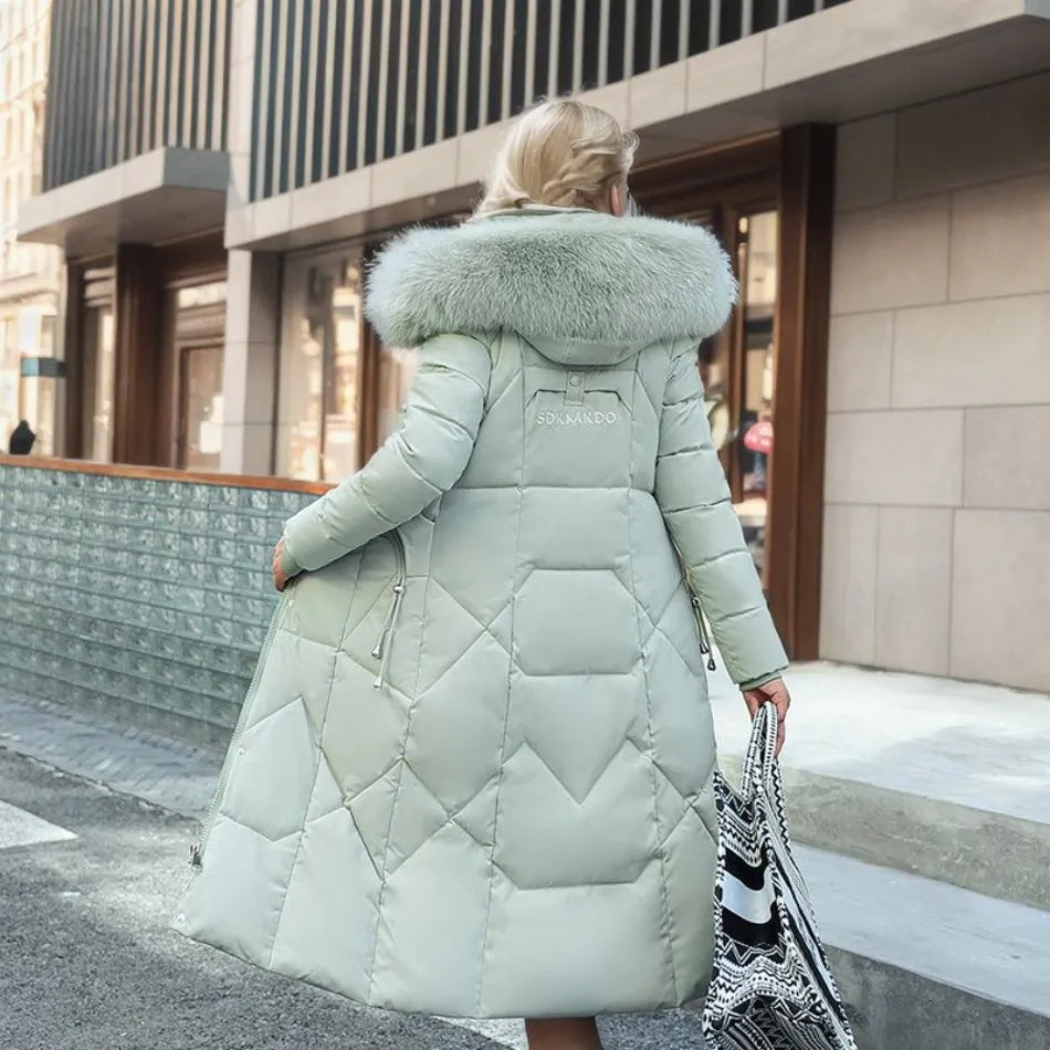 Nyxelle | Luxury puffer jacket with fur hood