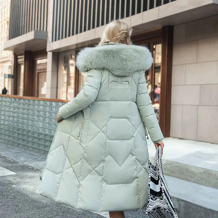 Nyxelle | Luxury puffer jacket with fur hood