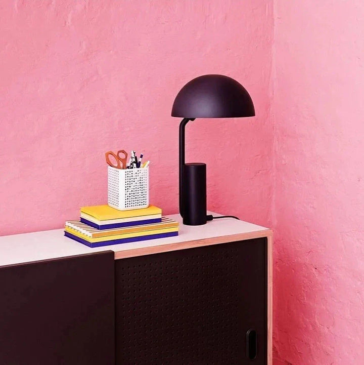 Cap table lamp