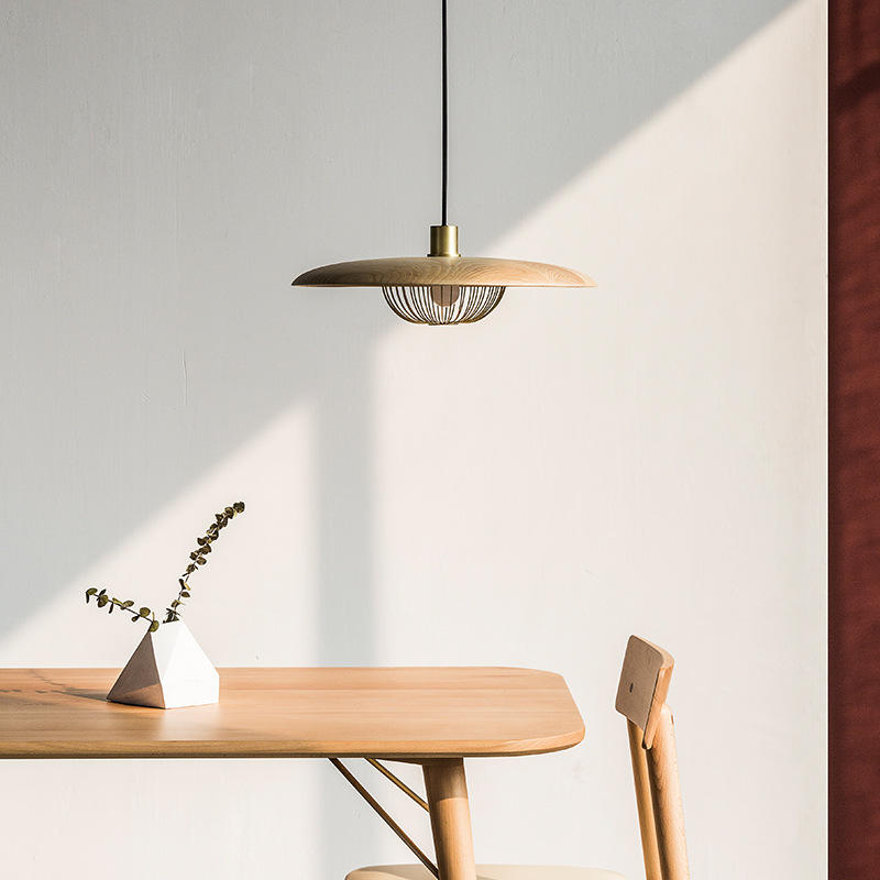 Imitation wood grain pendant lights