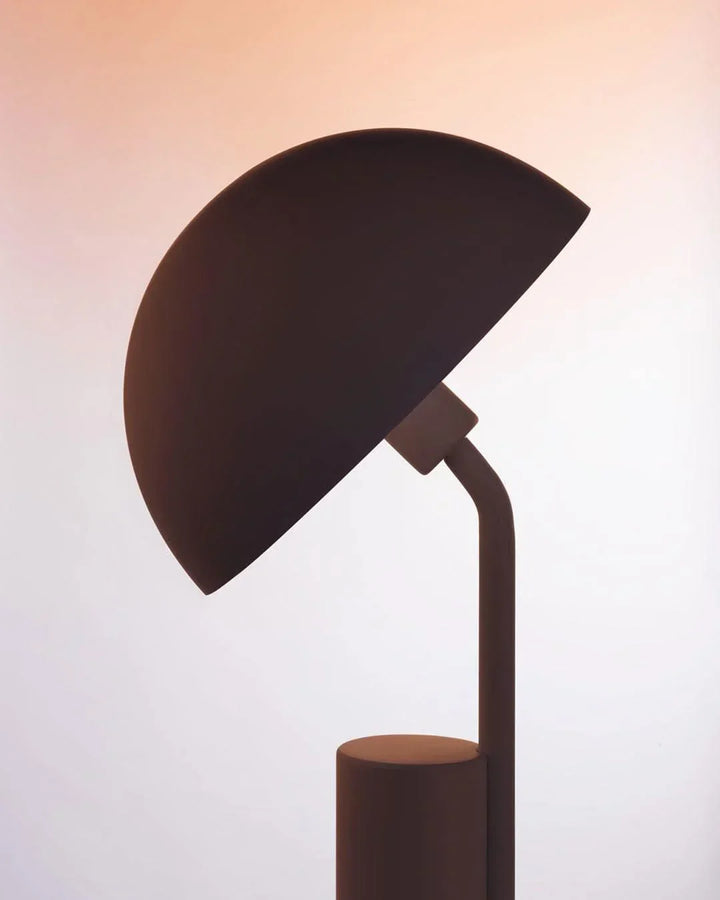 Cap table lamp
