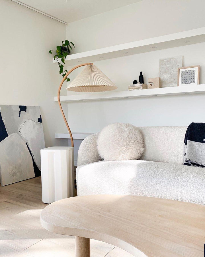 Caprani floor lamp
