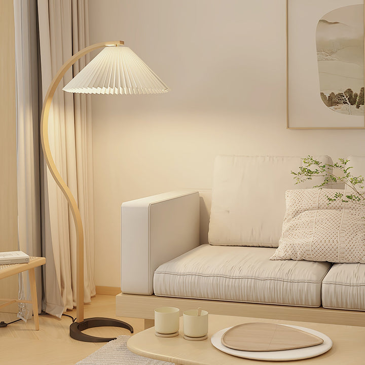 Caprani floor lamp