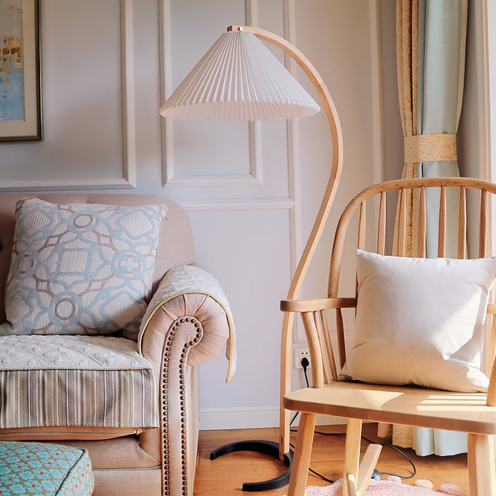 Caprani floor lamp
