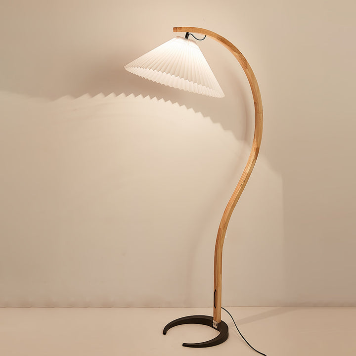 Caprani floor lamp