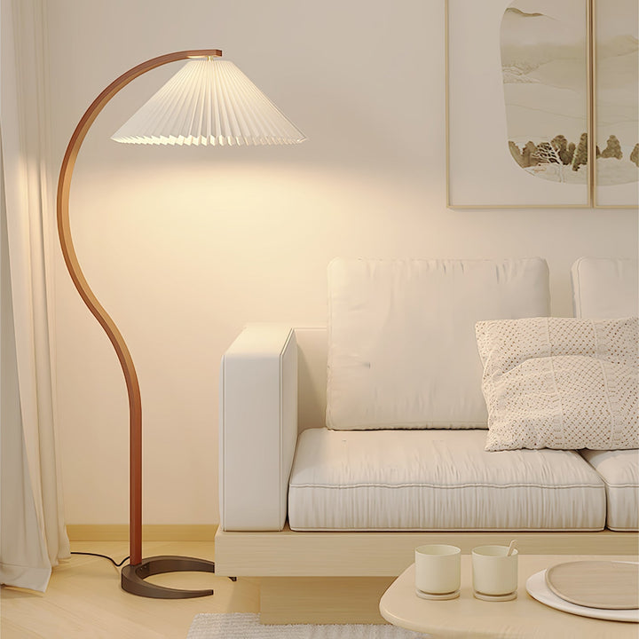 Caprani floor lamp
