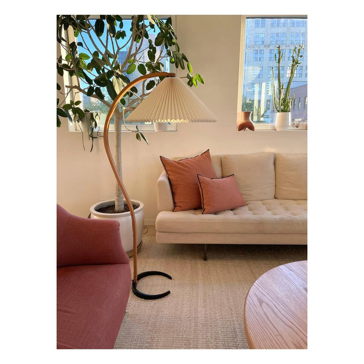 Caprani floor lamp