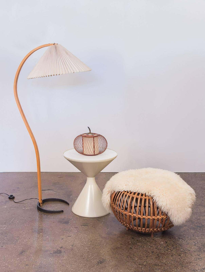 Caprani floor lamp