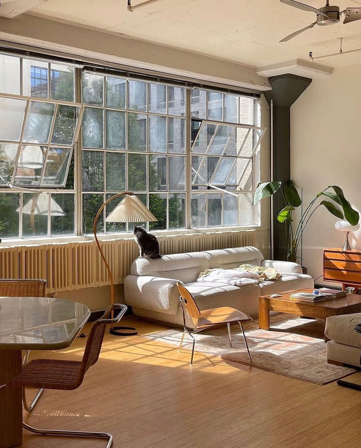 Caprani floor lamp