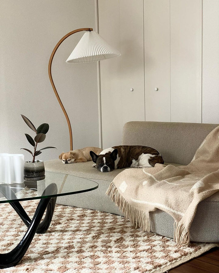 Caprani floor lamp