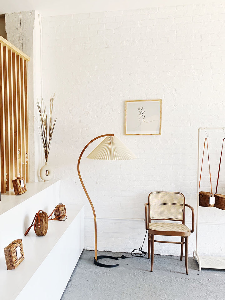 Caprani floor lamp