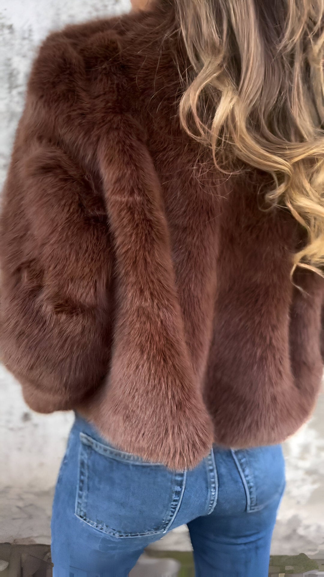 Maris | Plush coat with high collar and zipper