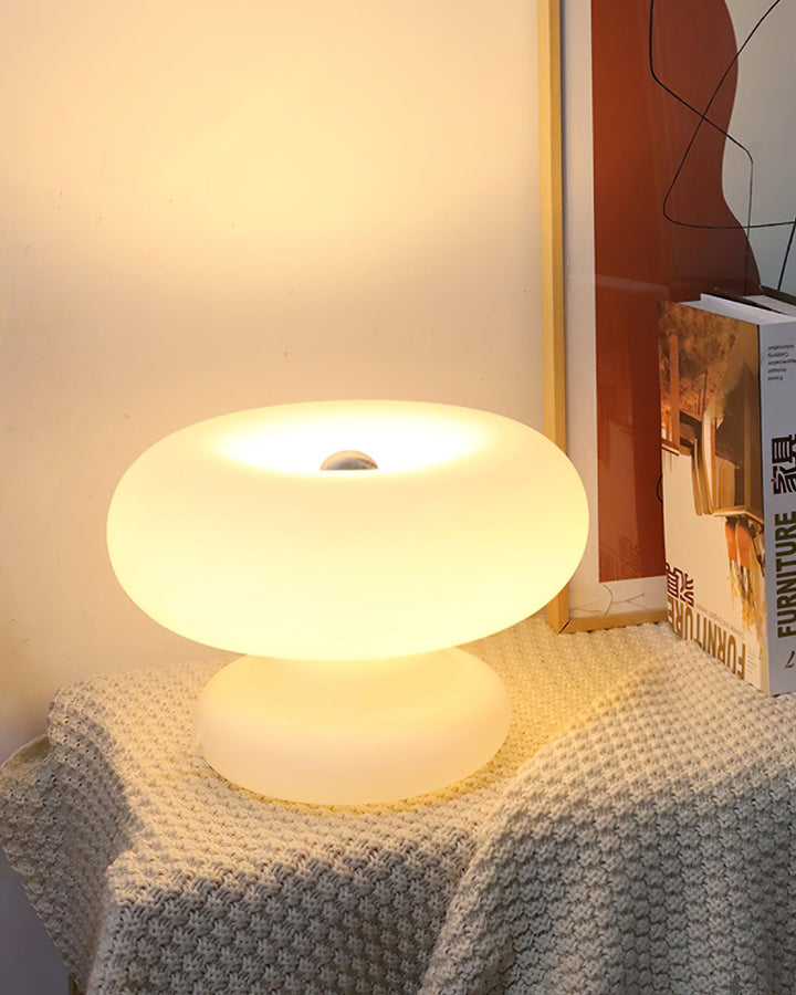 Donut table lamp