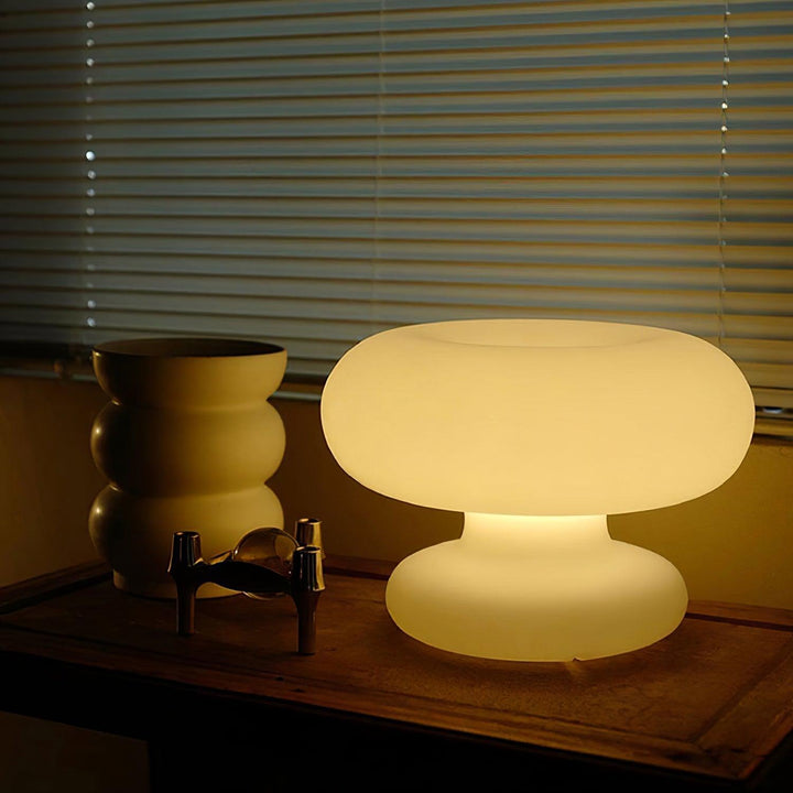 Donut table lamp