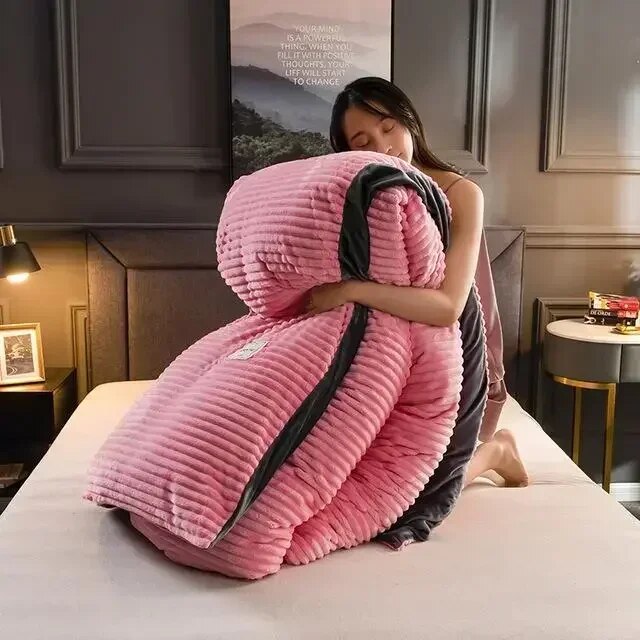 Velvet WarmNest | Ultra-soft velvet duvet cover for royal sleep