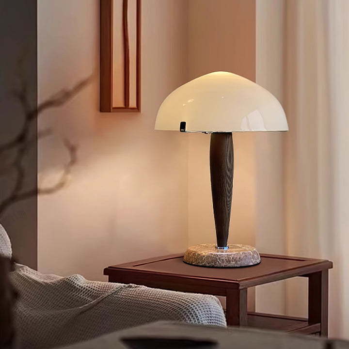 Herman table lamp