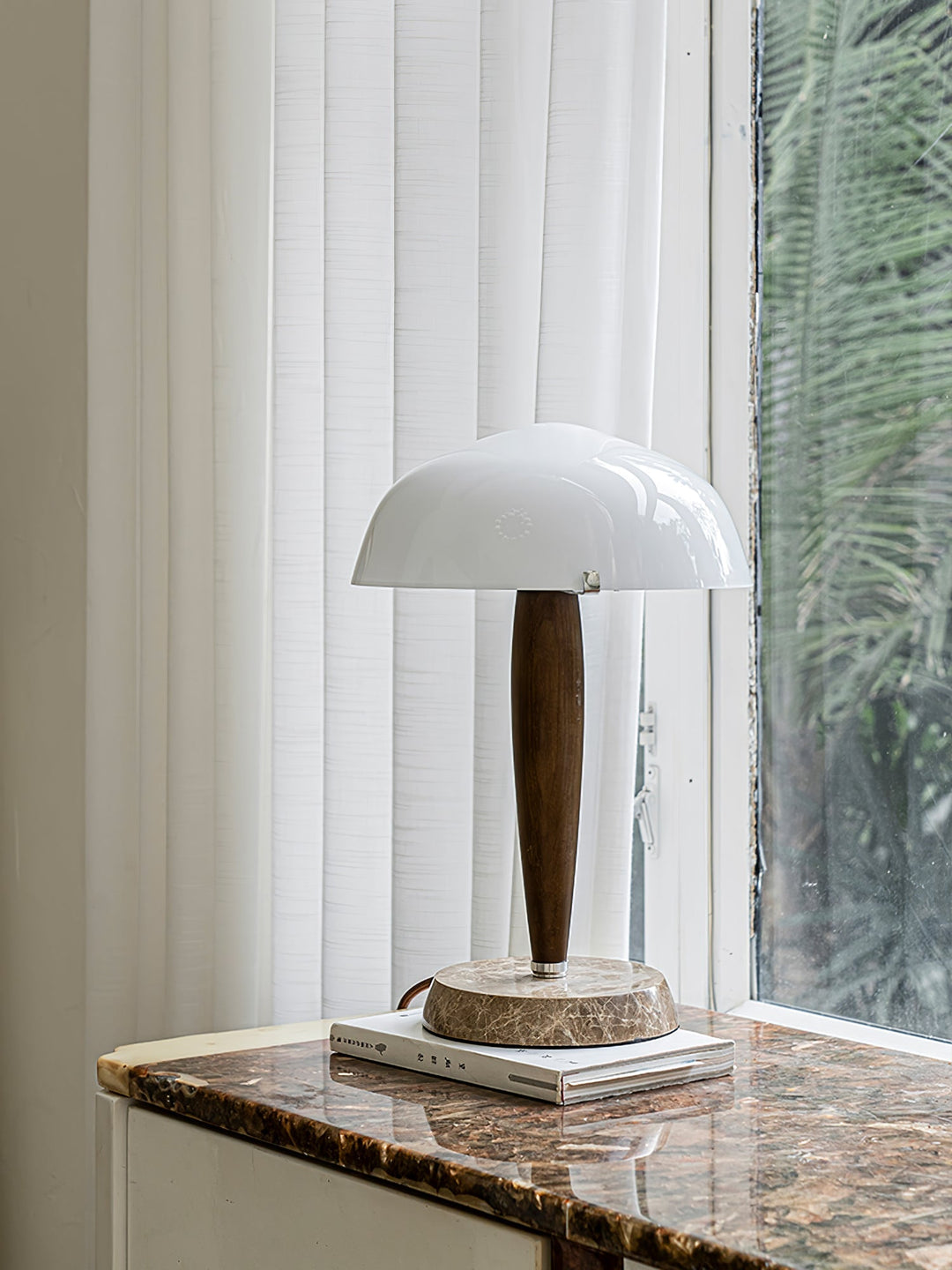 Herman table lamp
