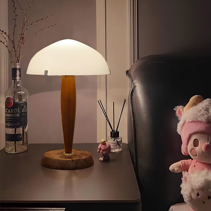 Herman table lamp