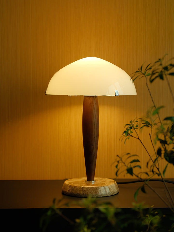 Herman table lamp