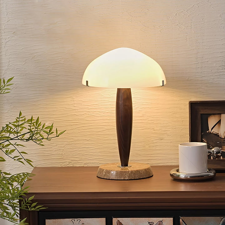 Herman table lamp
