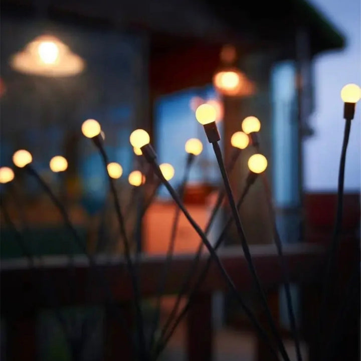 Lichtzauber Tischleuchte | Elegante Fireflies Lampe für eine magische Atmosphäre