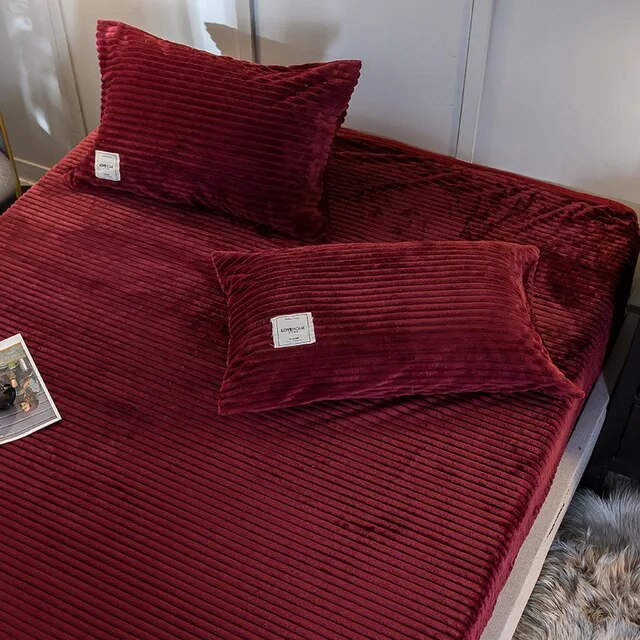 Velvet WarmNest | Ultra-soft velvet duvet cover for royal sleep