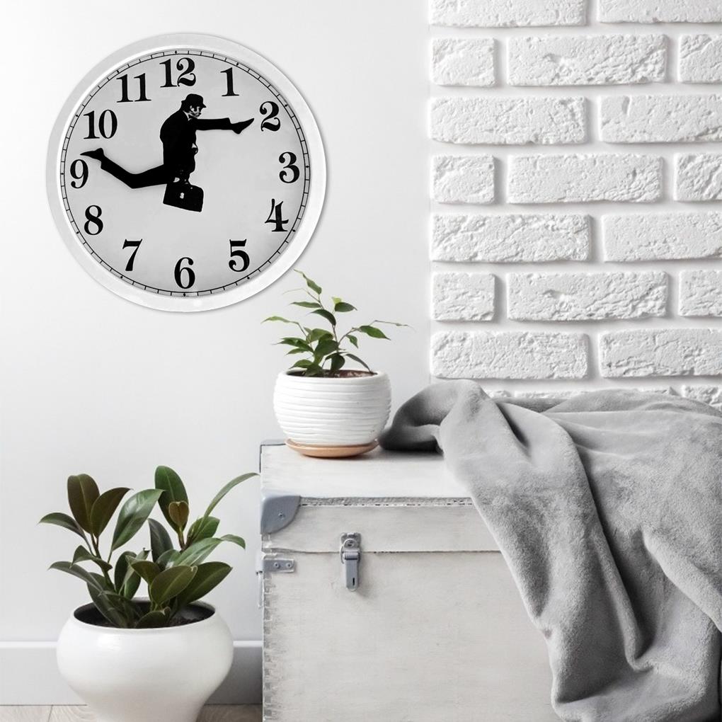 TickTock Charme | Unique wall clock with old-school flair