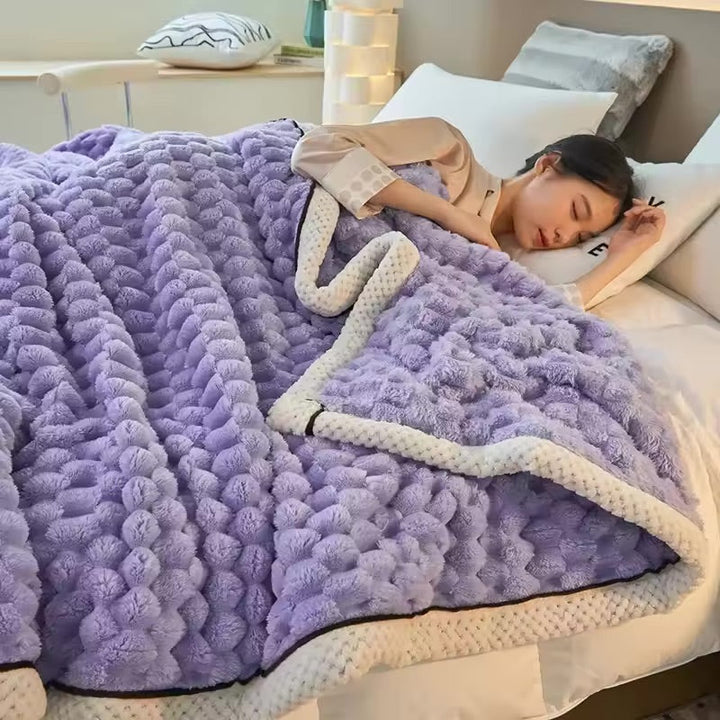 SoftHaven | Fluffy velvet blanket for autumn &amp; winter
