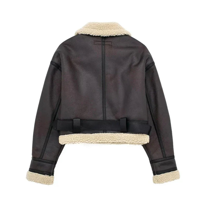 Zennara | Elegant and stylish outerwear jacket with belt