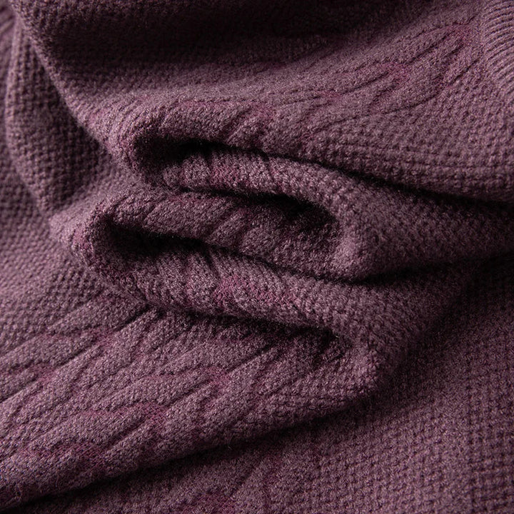 Round neck sweater for men