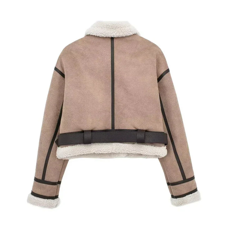 Zennara | Elegant and stylish outerwear jacket with belt