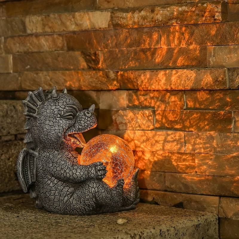 DragonGlo™ | LED table lamp in the shape of a dragon