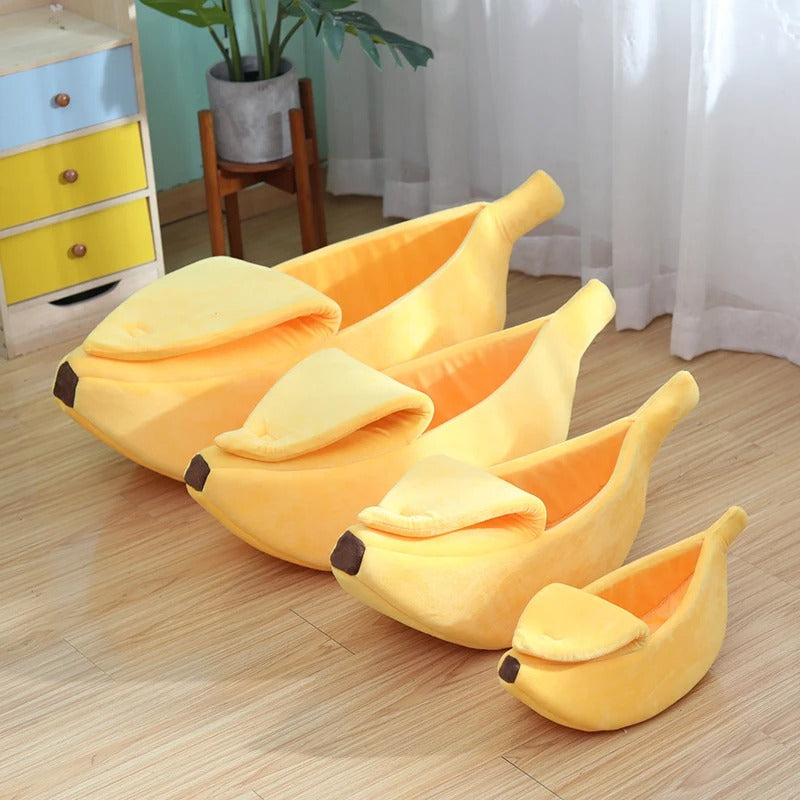 Katzenliebe | Bananenförmiges Kuschelbett für ultimativen Komfort