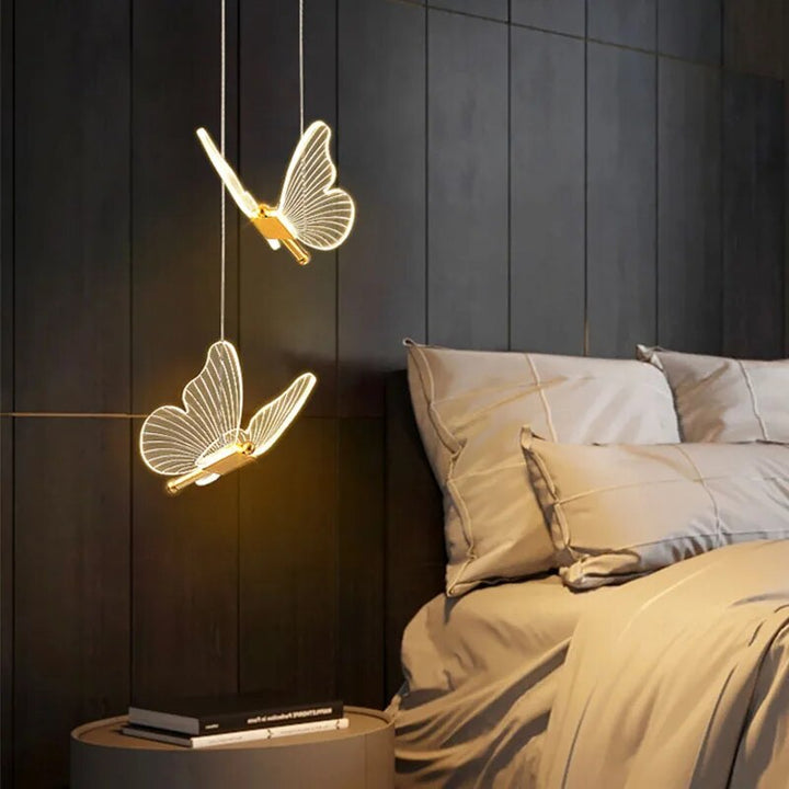 Pendant lamp in the shape of a butterfly 