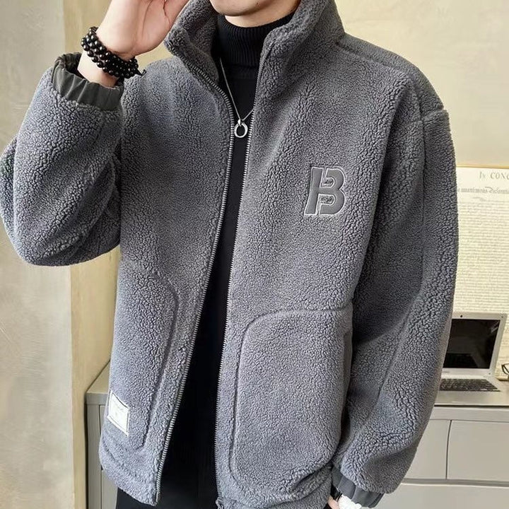 Brayden | Warm, thick winter fur 