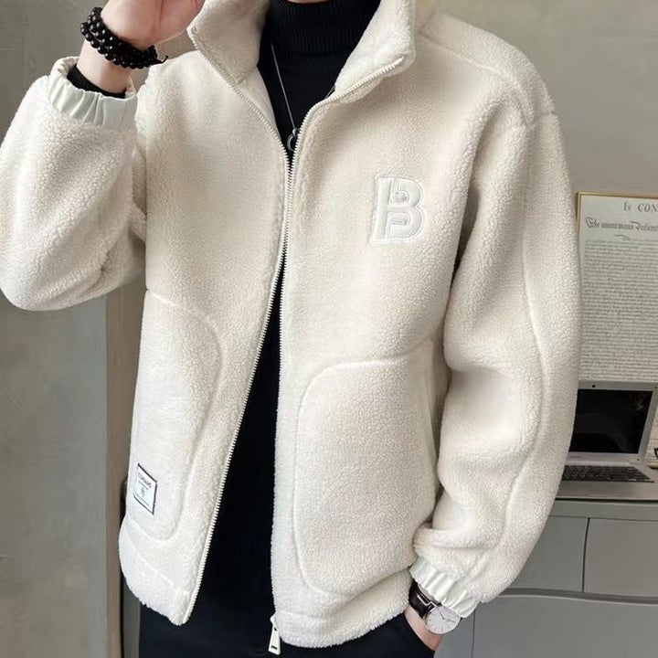 Brayden | Warm, thick winter fur 