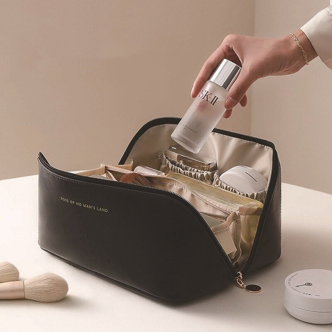BeautyVault™ Deluxe Makeup Organizer (Buy 1 Get 1 Free)