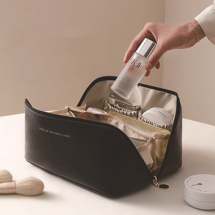 BeautyVault™ Deluxe Makeup Organizer (Buy 1 Get 1 Free)