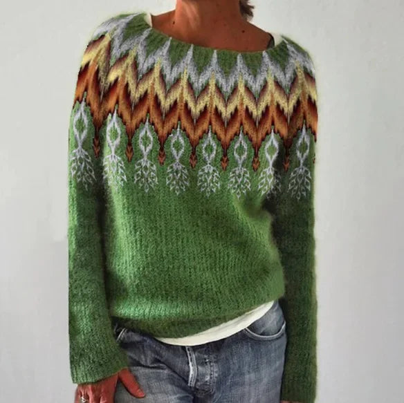 Pearl - women's sweater with details 