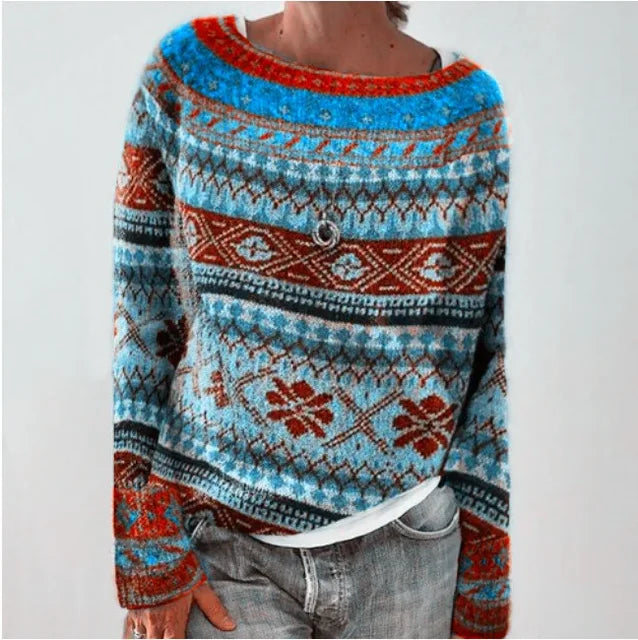 Pearl - women's sweater with details 